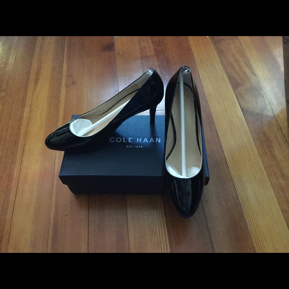Brand new Cole Haan heels